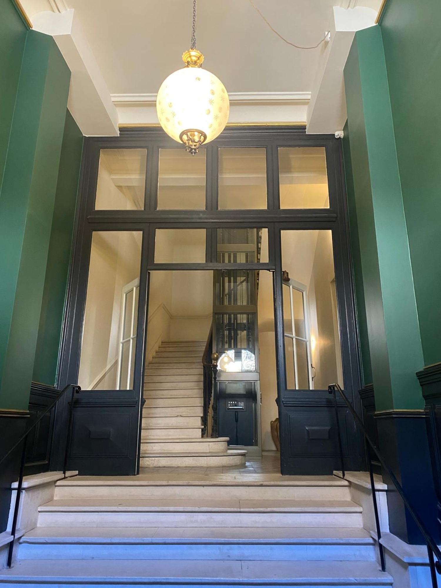 Le Saint Apolline - Sete, Appartement Haussmanien Esterno foto